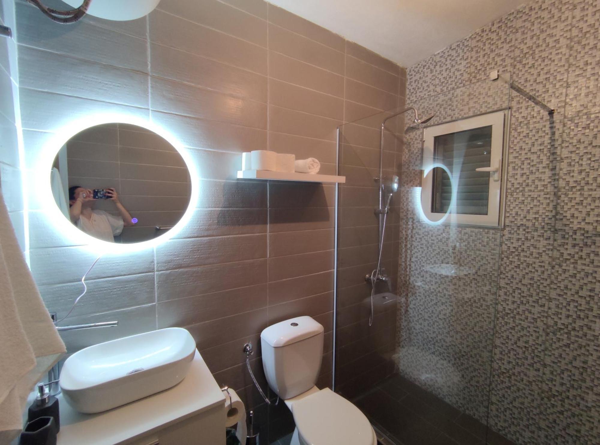 Matovic Apartments Dobra Voda Extérieur photo